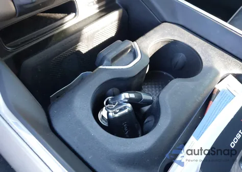 2022 Ram 1500 Laramie 4X4 6'4 Box from USA, damaged, VIN 1C6SRFRT4NN439265